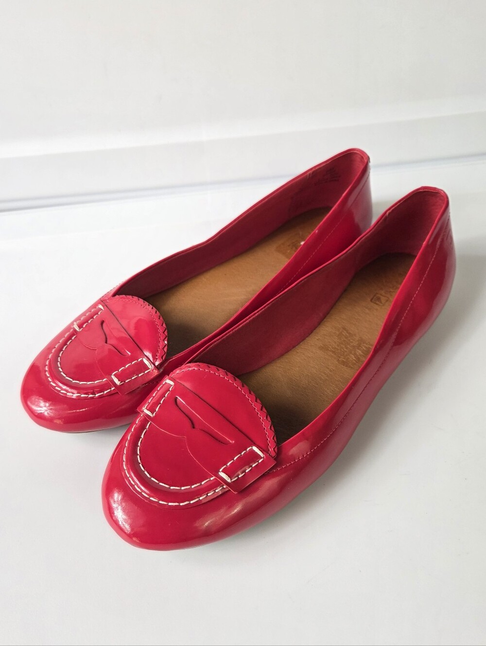 Sperry's Cherry Red Patent Leather Loafers Flats Size 9